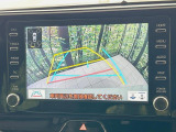 【バックカメラ】駐車時に後方がリアルタイム映像で確認できます。大型商業施設や立体駐車場での駐車時や、夜間のバック時に大活躍!運転スキルに関わらず、今や必須となった装備のひとつです!