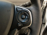 【アダプティブ・クルーズ・コントロール】予め設定した車速内でクルマが自動的に加減速。 前走車との適切な車間距離を維持しながら追従走行し、高速道路でのドライバーの疲労を軽減してくれる嬉しい機能付♪