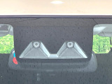 【スマートアシスト】走行中に前方の車両等を認識し、衝突しそうな時は警報とブレーキで衝突回避と被害軽減をアシスト。より安全にドライブをお楽しみいただけます。