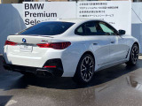 i4 M50 4WD xドライブ