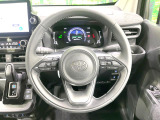 【純正革巻きステアリング】上質な革を使用することで、手にしっかり馴染みとても運転しやすいハンドルです♪