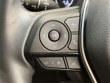 ナビゲーションに視線を移さず、ハンドルから手を離さず、運転に集中したまま手元でオーディオ操作できます♪