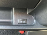 正規中古車ディーラーです。ご安心して他の写真もご覧下さい。