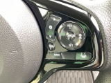 高速道路などでとても快適な「追従機能付きアダプティブ・クルーズコントロール」を装備♪