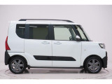 県内13店舗にて常時500台以上ダイハツ車を展示中です。見て、触って、納得のいく一台をぜひ見つけてください。
