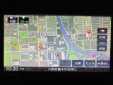 ダイハツ純正ナビゲーションを装備しています☆TVは画像がきれいなフルセグになっていてスマホに入っている音楽もBluetoothで繋いで楽しんでいただけます☆