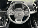 【純正革巻きステアリング】上質な革を使用することで、手にしっかり馴染みとても運転しやすいハンドルです♪
