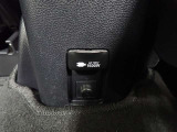 非常時やキャンプなどに役立つAC100Vコンセント付きです。