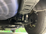お車を安心してお乗りいただく為には、足回りの定期点検が欠かせません。サービスサポート(有償保証)では無料点検もご提供しており、安心のカーライフをお過ごしいただけるサポート体制が整っています。