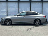 時を経ても深い魅力を放ち続けるBMW。より快適にお乗り頂くためにサポートプログラムをご用意しております。※認定中古車保証は登録日より最長4年間まで延長が可能です。