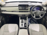 アウトランダー PHEV 2.4 P 4WD 