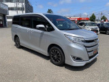 トヨタ ノア G 4WD/車中泊仕様/天吊りモニター/フルセグナビゲーション/バックモニター/両側電動スライドドア/ETC2.0/クルーズコントロール/シートヒータ/リヤクーラ/トヨタセーフティセンス