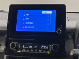 いまや必須装備「ナビゲーション」搭載!知らない場所にスイスイッとドライブ。もう、これなしではハンドルを握れませんね!でも運転中の操作は危険ですのでご注意ですね☆