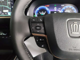 残価設定型クレジットもご用意しております。車両価格の一部をあらかじめ残価として据え置き、残りの金額を分割払いとするプランです。 詳しくはスタッフにお問合せください。