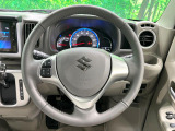 【純正革巻きステアリング】上質な革を使用することで、手にしっかり馴染みとても運転しやすいハンドルです♪