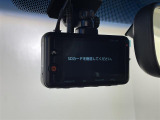 【ドライブレコーダー】映像・音声などの運転中の記録を残します。事故などを起こした起こされた時の証拠になりえますので、もしも時でも安心ですね。