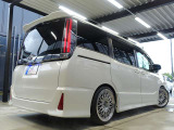 純正12型フリップダウンモニター!純正10型ナビ!Bluetooth!ブルートゥース!フルセグTV!地デジ!CD/DVD!AM/FMラジオ!SD・USB・HDMI再生!バックカメラ!ビルトインETC!