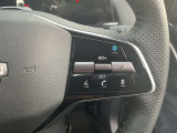 プロパイロット2.0は高速道路でのナビ連動ルート走行と同一車線でのハンズオフ機能を同時採用。追い越しや分岐なども含めてシステムがルート上にある高速道路の出口までの走行を支援します。