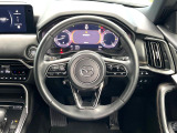 【ステアリングスイッチ】運転中、前方から目線をそらすことなく、オーディオ等の操作が可能な便利機能!安心&快適なドライブを演出してくれます♪