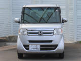 【Honda SENSING装備】ミリ波レーダーとカメラを用いた先進の安全運転支援システムです。衝突軽減ブレーキに始まり、車線維持システム、標識認識機能などの支援で安全運転をサポート致します。