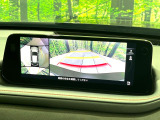 【360&deg;ビューモニター】専用のカメラにより、上から見下ろしたような視点で360度クルマの周囲を確認することができます☆死角部分も確認しやすく、狭い場所での切り返しや駐車もスムーズに行えます。