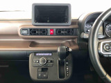 温度を設定すれば、自動で車内の温度管理をしてくれる優れものです♪ATミッションで運転楽々