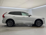全国のVOLVOからお取り寄せが可能※!遠方の店舗に展示してあるクルマが気になる場合も、最寄りの店舗でご購入ただくことが可能です!是非私たちに要望をお聞かせください!※別途費用