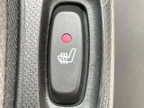 ●フロントシートヒーティング:運転席・助手席共にシートヒーターを装備しております。季節を問わず快適にご使用いただけます。