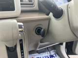 アクセサリーソケットが付いています。