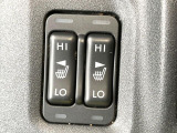 【シートヒーター】寒い日に重宝するシートヒーター!エアコンより早く温まってくれるので寒がりの人も安心ですね♪エアコンの温風は乾燥するから苦手、という方にもをおすすめです。