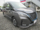 セレナ 1.2 e-POWER ハイウェイスターV 