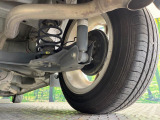 お車を安心してお乗りいただく為には、足回りの定期点検が欠かせません。サービスサポート(有償保証)では無料点検もご提供しており、安心のカーライフをお過ごしいただけるサポート体制が整っています。