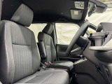 見通しのよいすっきりとした視界で、誰でも運転しやすいです。運転のしやすさは疲れにくさにも繋がりますよ♪