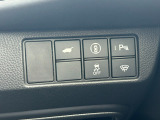 運転席操作部スイッチの画像です。