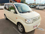 お客様のご予算帯に合わせたお車を常時100台以上取り揃えています!当社のスタッフがお客様のお車選びをしっかりサポートしご提案させていただきます!