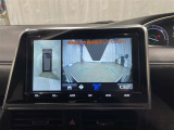【パノラミックビューモニター】専用のカメラにより、上から見下ろしたような視点で360度クルマの周囲を確認できます☆