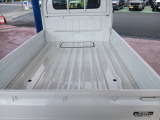 当店ではお車ご購入までに、実際に現車確認をお願いしております。また、ご納車後に点検などで東中国スズキ自動車株式会社への車両入庫が可能な岡山県内のお客様への販売をさせて頂いております。