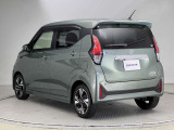 【ワイド保証】日産販売店の中古車には、無料で保証が付いています。走行距離無制限で、無料保証期間は1年間から。品質に自信があるから実現した、日産ならではの保証です。