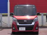 LEDヘッドランプ、フォグランプ、アラウンドビューM、本革巻ステアリング、両側スライドドア〈片側オート〉、前後ドラレコ、運転席シートヒーター、14インチアルミなど豪華装備満載です!