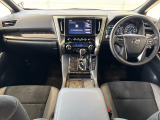 アルファード ハイブリッド 2.5 S タイプゴールドIII E-Four 4WD 4WD サンルーフ