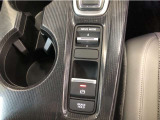 【電動パーキングブレーキ・ブレーキホールド】簡単なボタン操作で、毎日の運転が快適になります♪