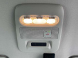 SOSコールスイッチです。NissanConnectにご加入していただくとご利用いただけます。