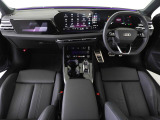 指定工場で車検までご対応可能。6ベイを完備したサービス工場を併設し、快適なAudiライフをサポートします。詳しくは0078-6002-900146中古車スタッフまで
