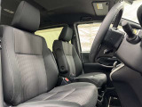 見通しのよいすっきりとした視界で、誰でも運転しやすいです。運転のしやすさは疲れにくさにも繋がりますよ♪