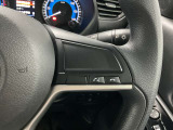【ステアリングスイッチ】運転中に前方から目線をそらすことなくオーディオ等の操作が可能な便利機能!安心&快適なドライブを演出してくれます。