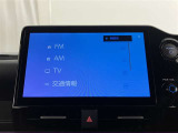 いまや必須装備「ナビゲーション」搭載!知らない場所にスイスイッとドライブ。もう、これなしではハンドルを握れませんね!でも運転中の操作は危険ですのでご注意ですね☆