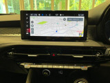 ナビ標準装備です。スマートフォンと繋いでCar Playもご利用いただけます。