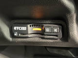 いまや快適なカーライフに欠かせないETCが付いています。