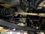 お車を安心してお乗りいただく為には、足回りの定期点検が欠かせません。サービスサポート(有償保証)では無料点検もご提供しており、安心のカーライフをお過ごしいただけるサポート体制が整っています。