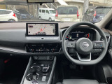 視界も広くゆったりとしているので、どなたでも運転しやすい車になっています!.